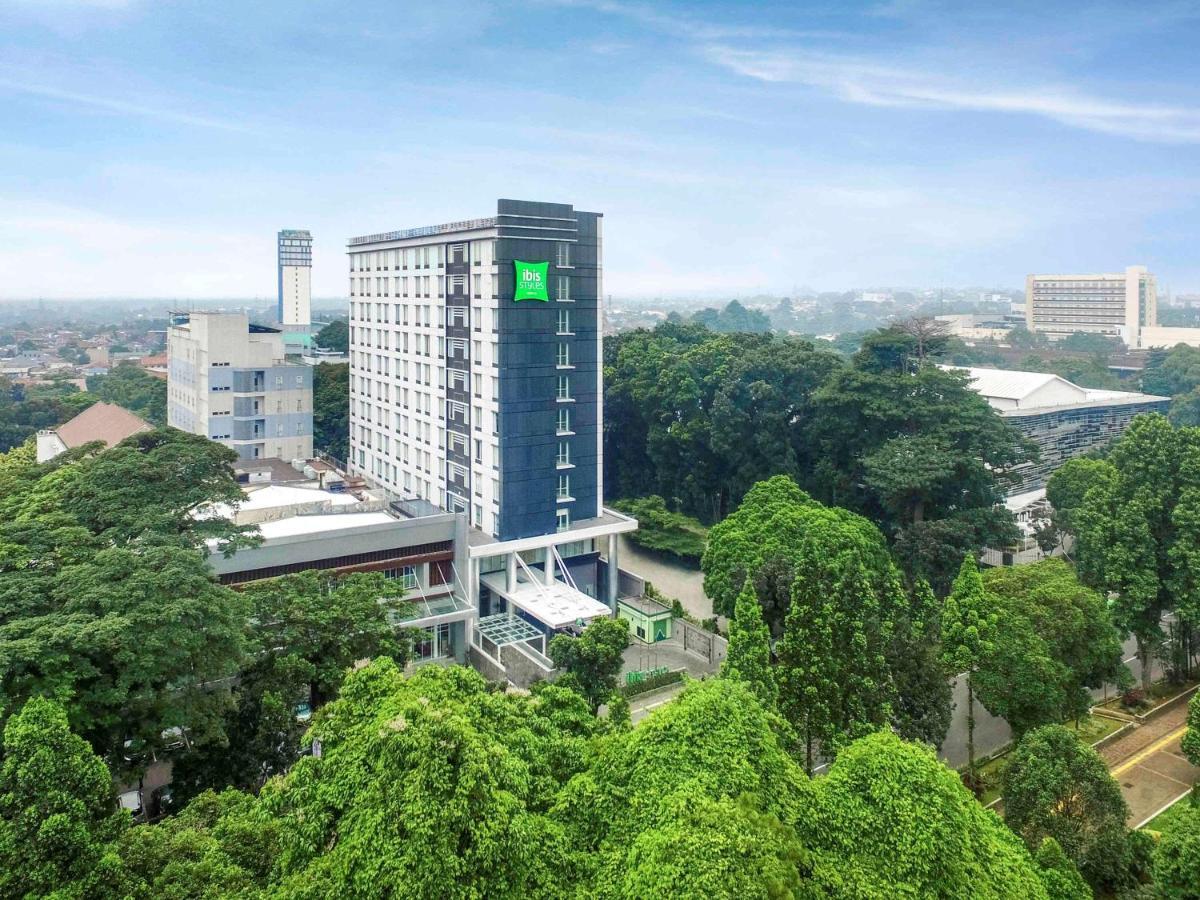 Готель Ibis Styles Bogor Pajajaran Екстер'єр фото